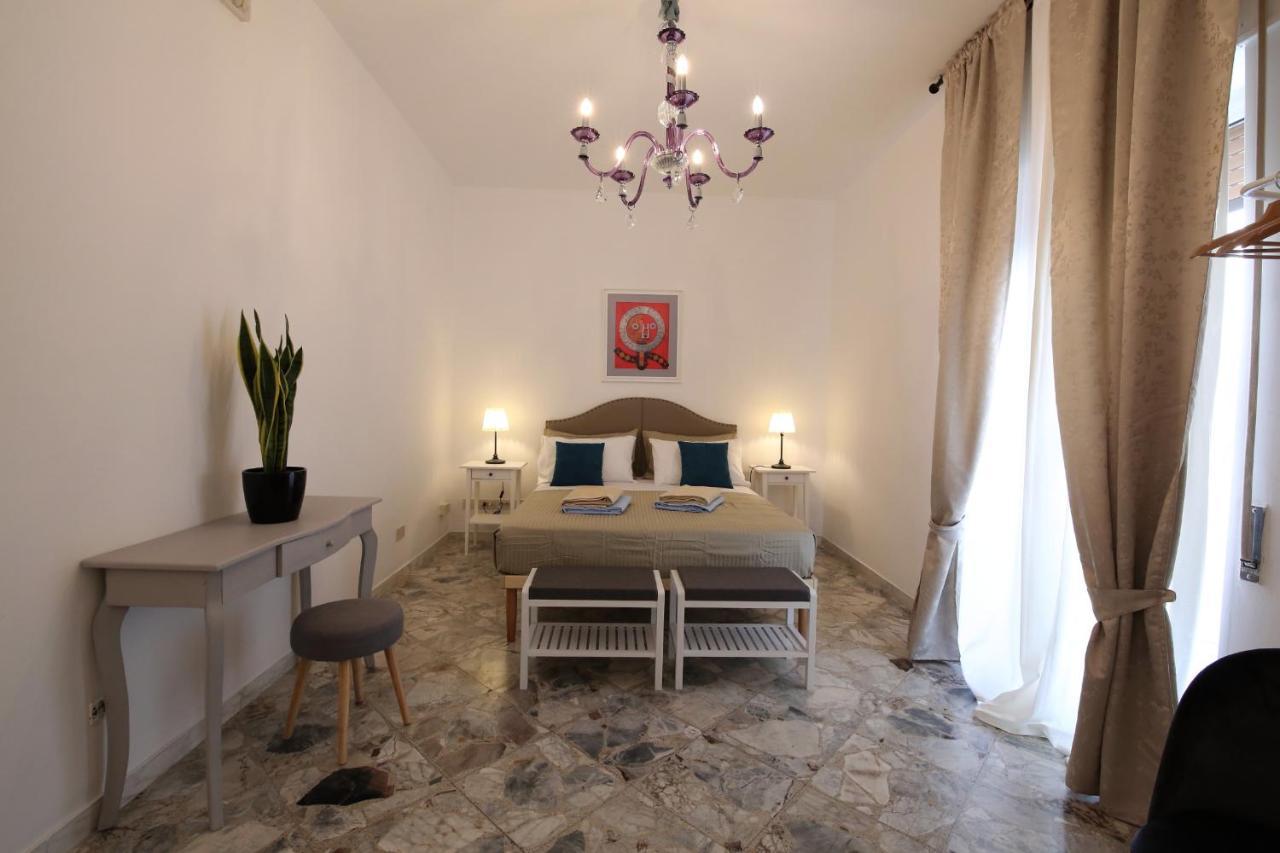 Cavour & Savoia Hotel Bari Buitenkant foto