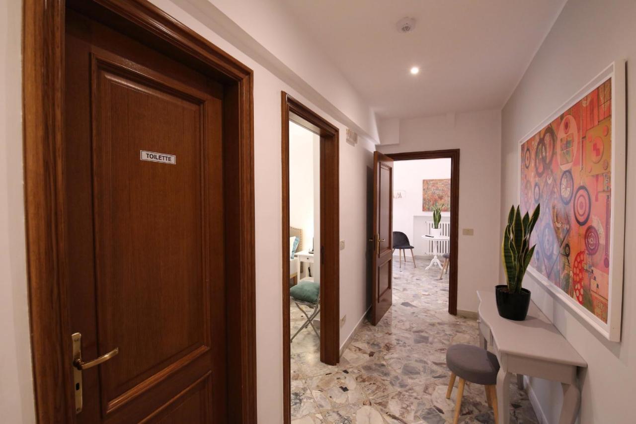 Cavour & Savoia Hotel Bari Buitenkant foto